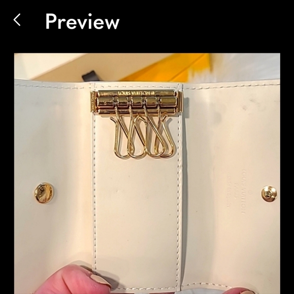 Louis Vuitton Key Holder - Picture 4 of 11